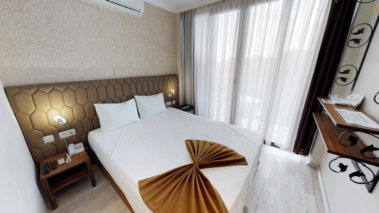 Patron Hotel Antalia Esterno foto